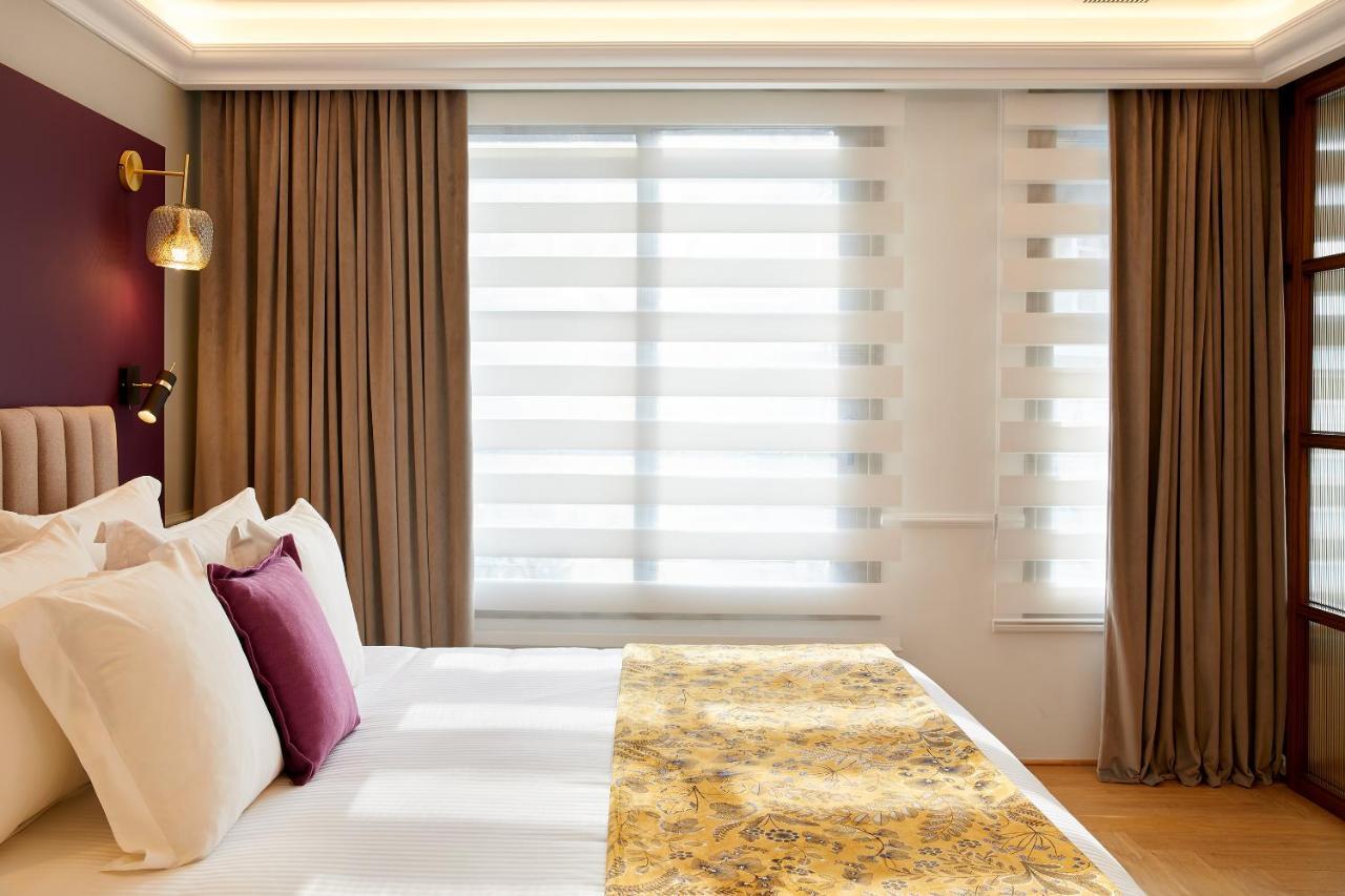 The Excelsior - Small Luxury Hotels Of The World Tessalónica Exterior foto A bed runner