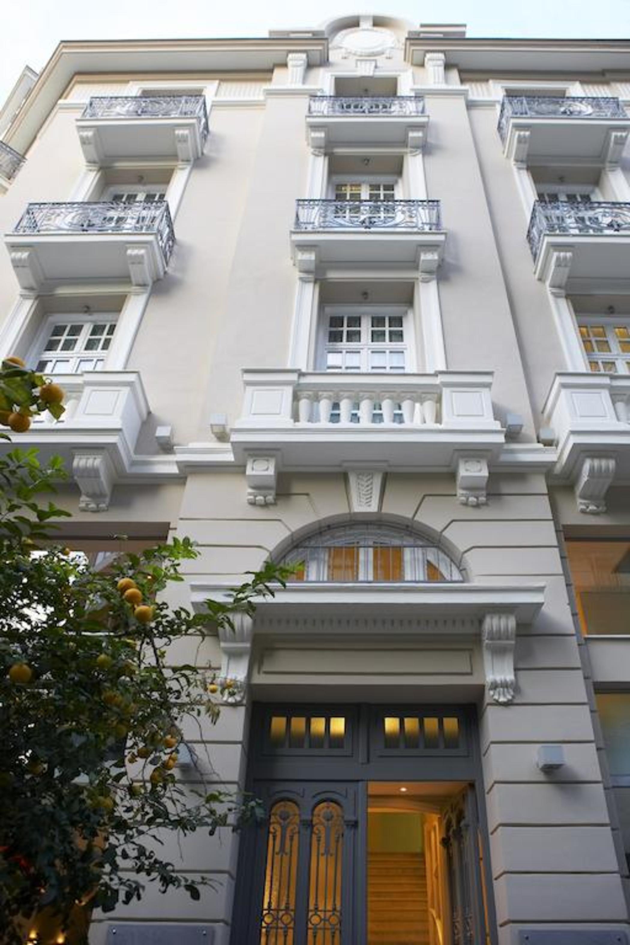 The Excelsior - Small Luxury Hotels Of The World Tessalónica Exterior foto Neoclassical balconies in the Old Town of Nicosia