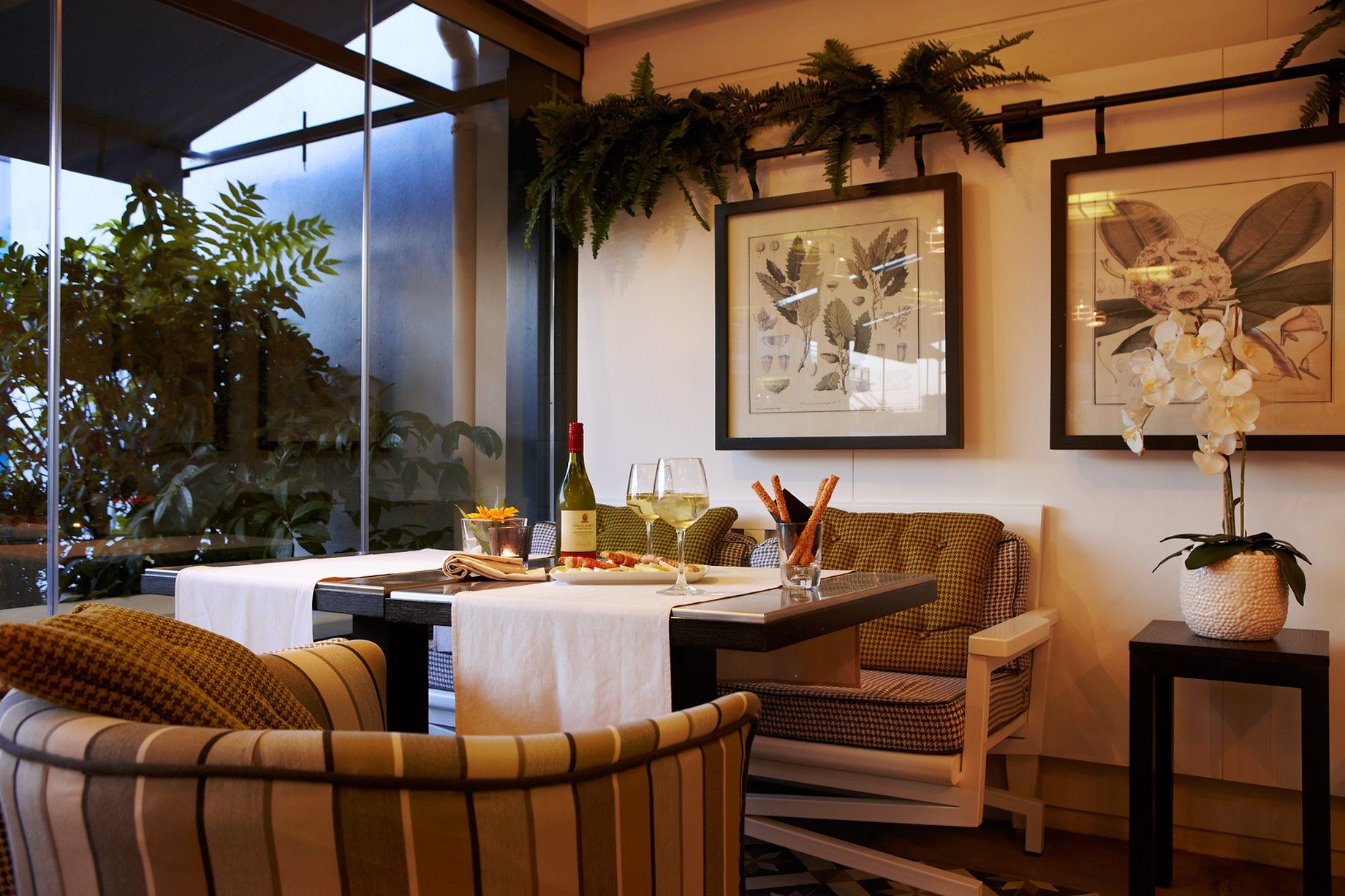 The Excelsior - Small Luxury Hotels Of The World Tessalónica Restaurante foto The interior of the restaurant